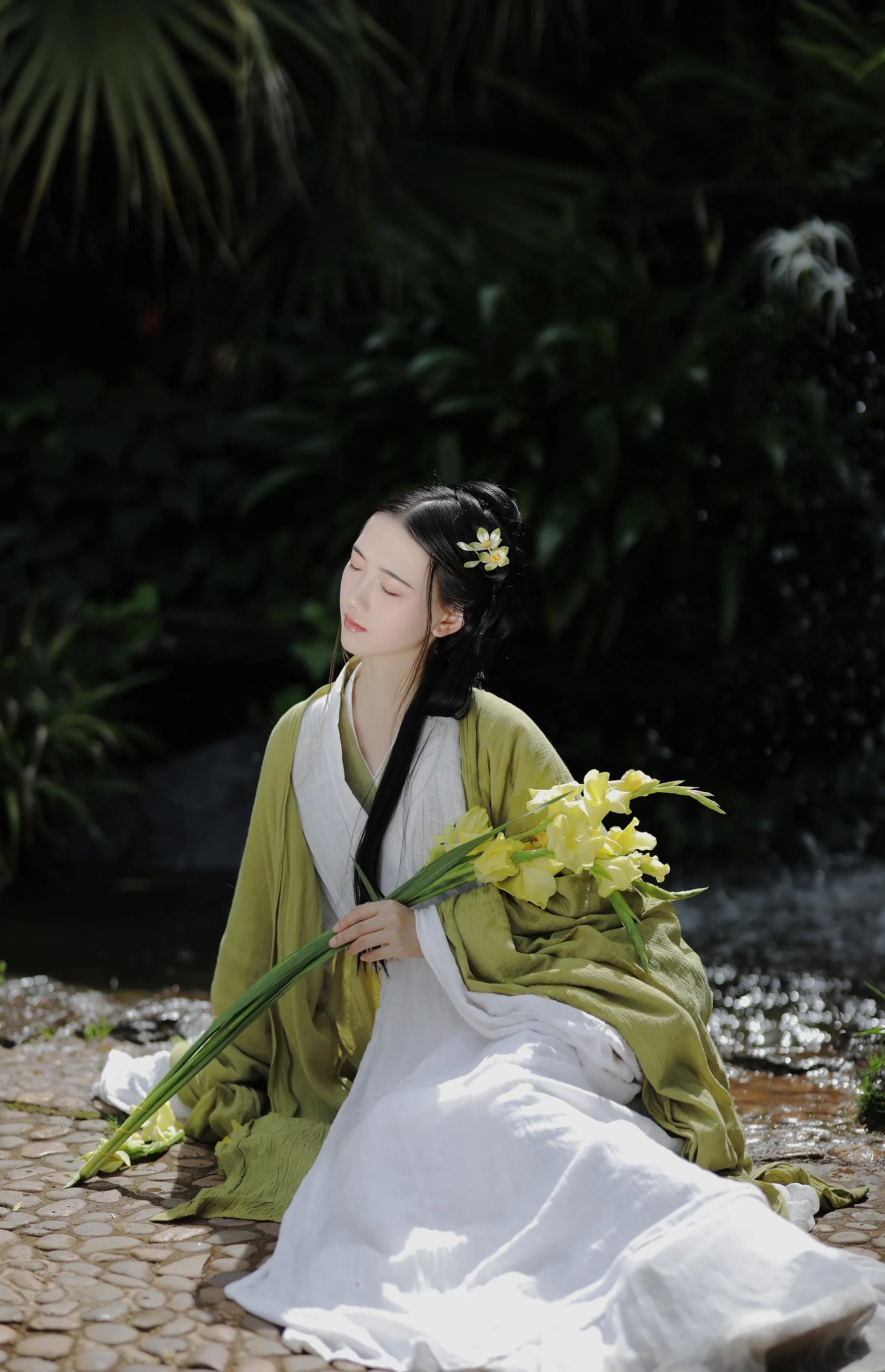 [YITUYU艺图语]2022.08.01 碧玉 Z [27P]插图3